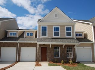 2012 Firefly Ln, Fort Mill, SC 29715