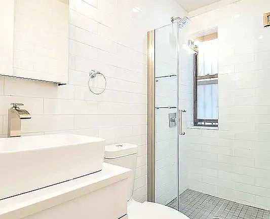 5th image of 125 Sterling St #36