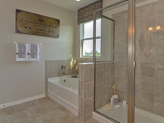 2nd image of 7551 Lantern Park Ave
