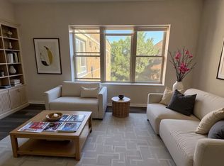 3005 W 19th St #3W, Chicago, IL 60623