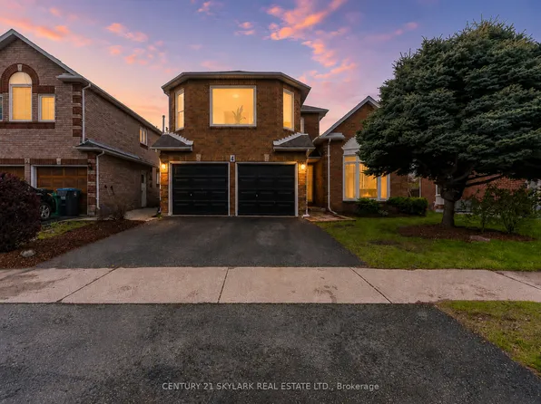 4 Leeward Dr, Brampton, ON L6S 5V6