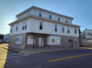 1635 Main St #1635, West Warwick, RI 02893