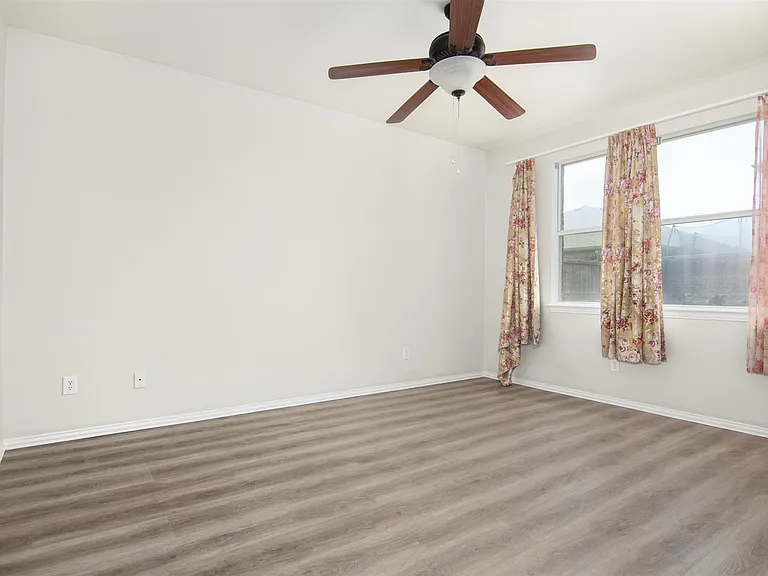14541 Little Anne Dr — Photo 21