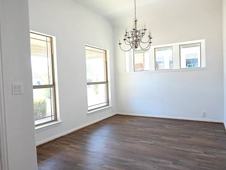 2204 Rockport Dr — Photo 15