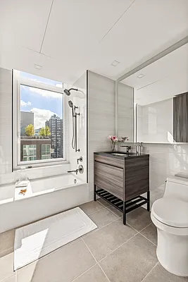 Rented by Corcoran | media 27