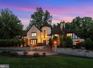 10217 Cedar Pond Dr, Vienna, VA 22182