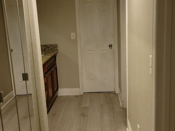 3122 Reseda Ct