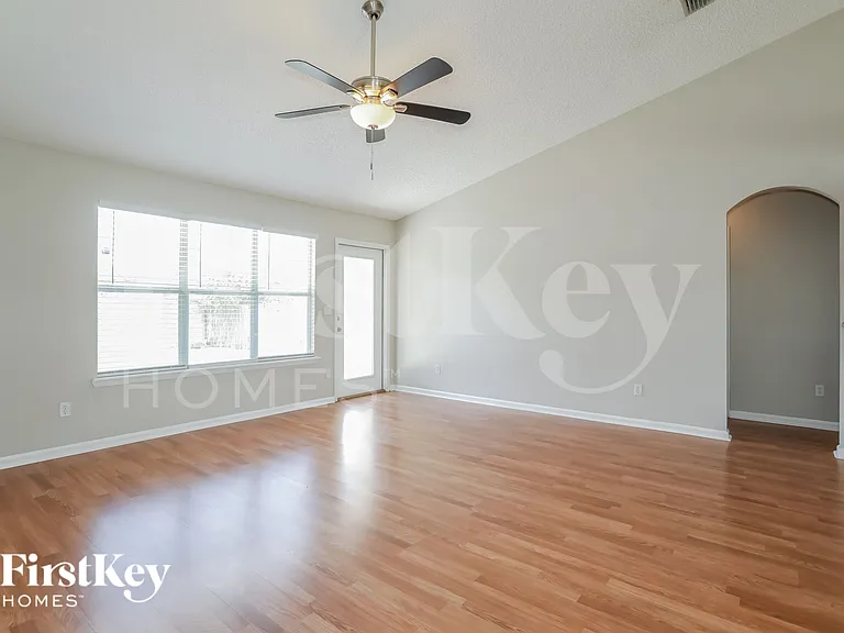 2996 Majestic Oaks Ln — Photo 4