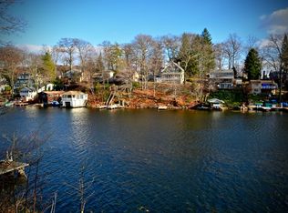 135 Hudson Ave, Hopatcong, NJ 07843