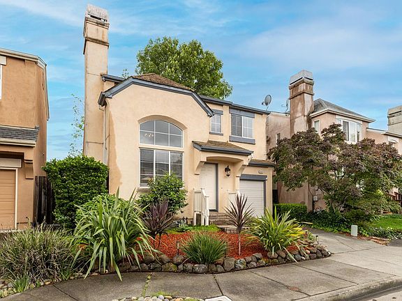 2nd image of 2414 Bramble Way