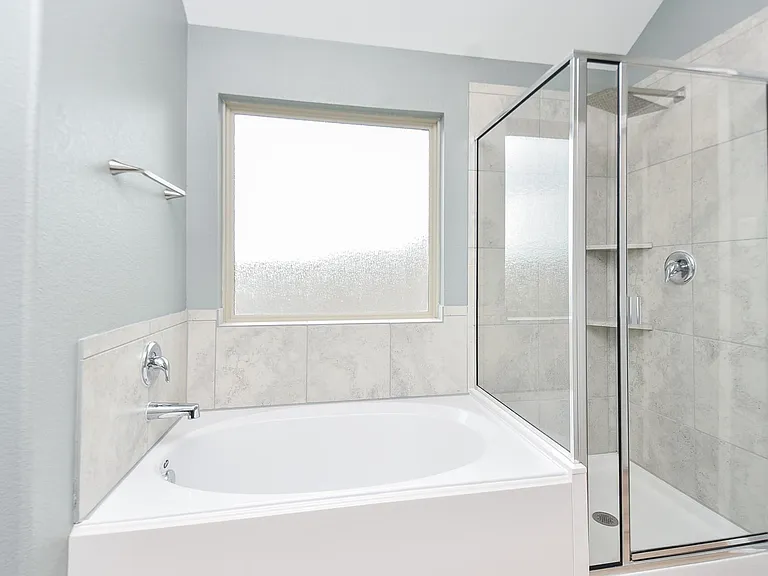 22707 Bolanzo Ln — Photo 14