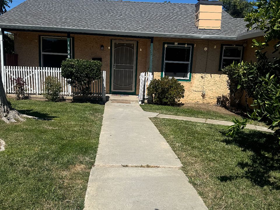 1st image of 1126 Leggett St