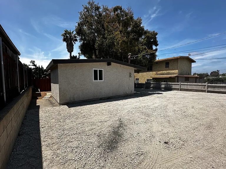 208 Woodcrest Ln #210 — Photo 6