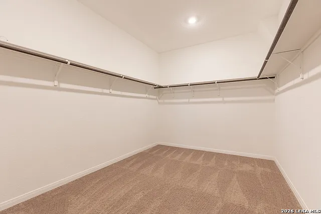3572 Axis Hl — Photo 25