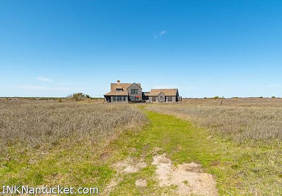Rear view of house from the ocean