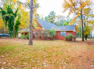 197 Lloyd Ln, London, AR 72847
