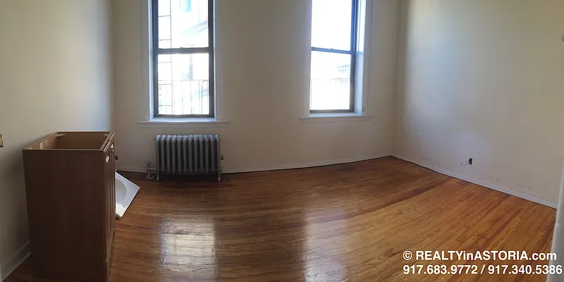 Rented by Alexiou Realty | media 20