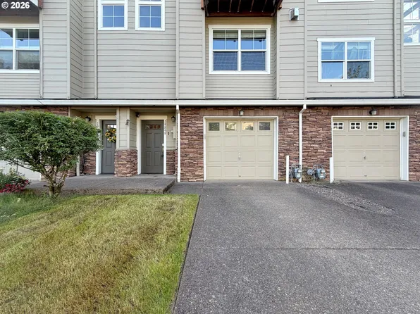 19899 Quaking Aspen Ave, Oregon City, OR 97045