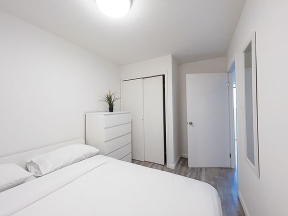5th image of 614 10th Ave #4B