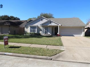 7011 Yardley Dr, Katy, TX 77494