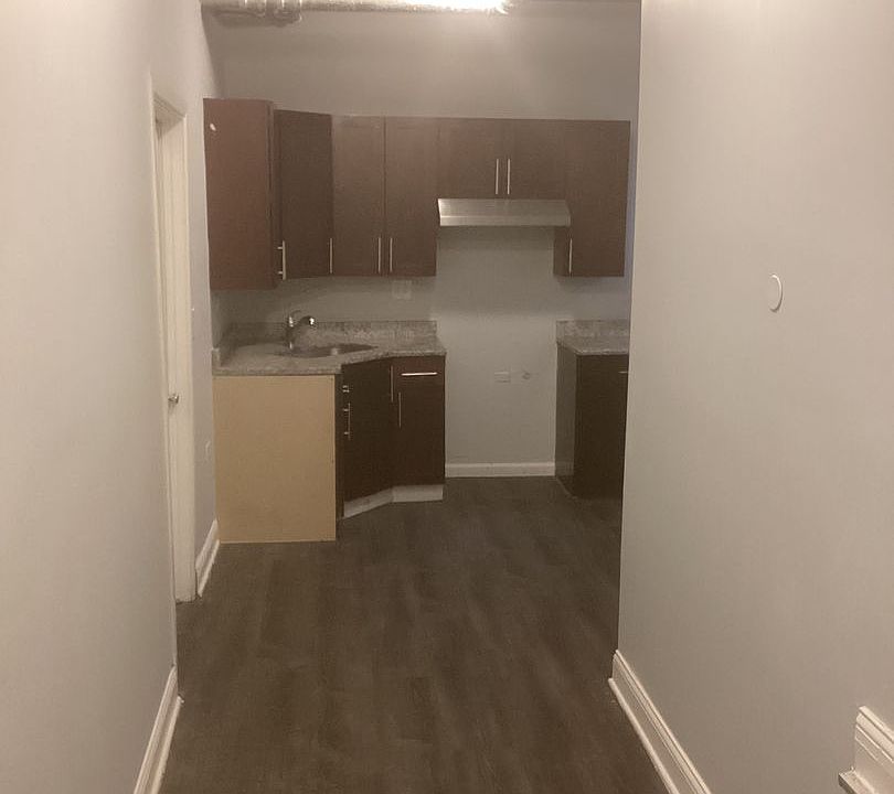 1st image of 7625 S East End Ave