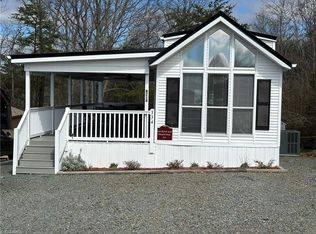 334 Mount View Ln, New London, NC 28127