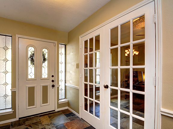 5th image of 5318 Manor Glen Dr