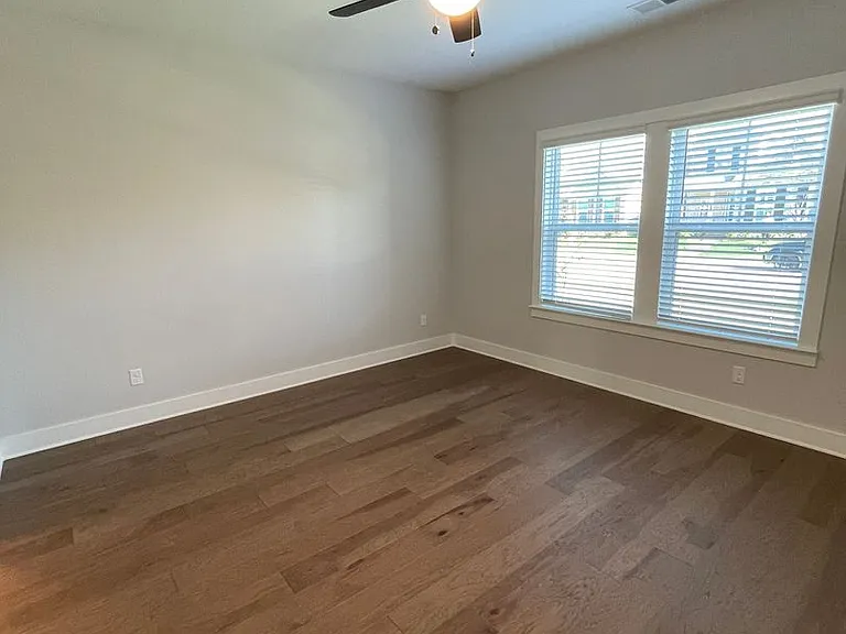 9030 Headwaters Dr — Photo 8