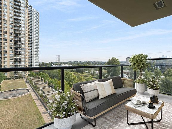 3rd image of 2345 Madison Ave #701