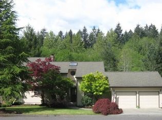 1724 Medallion Loop NW, Olympia, WA 98502