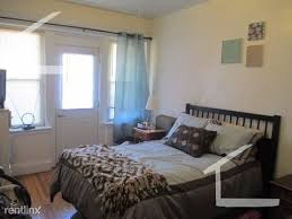 2nd image of 120 Brainerd Rd #122