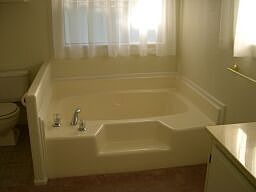 Roman Tub