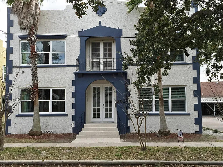 3110 W Empedrado St — Photo 1