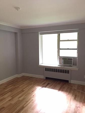 2nd image of 145 Pinckney St APT 109
