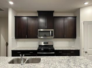 1525 Villageside Ct, Lawrenceville, GA 30043