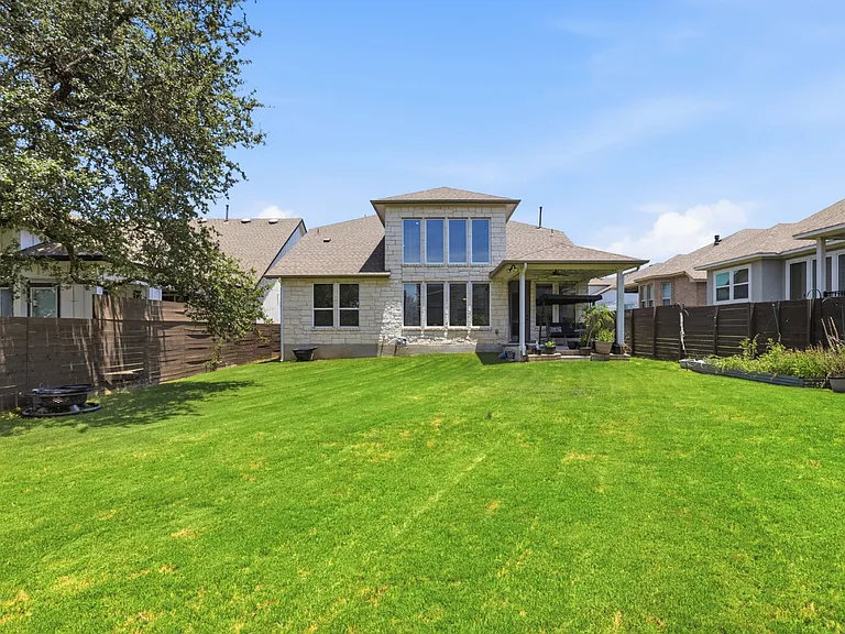 7220 Poulain Dr — Photo 40