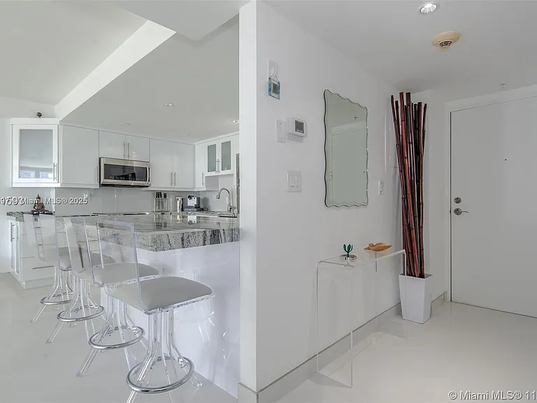 19390 Collins Ave #1121 — Photo 27