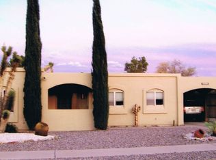 2033 S San Vincent Dr, Green Valley, AZ 85614