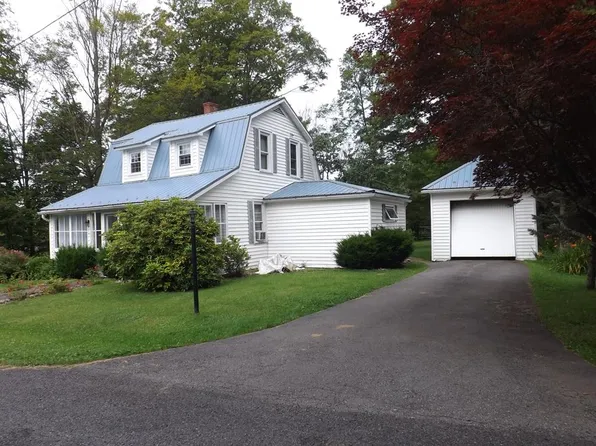 313 Court St, Laporte, PA 18626