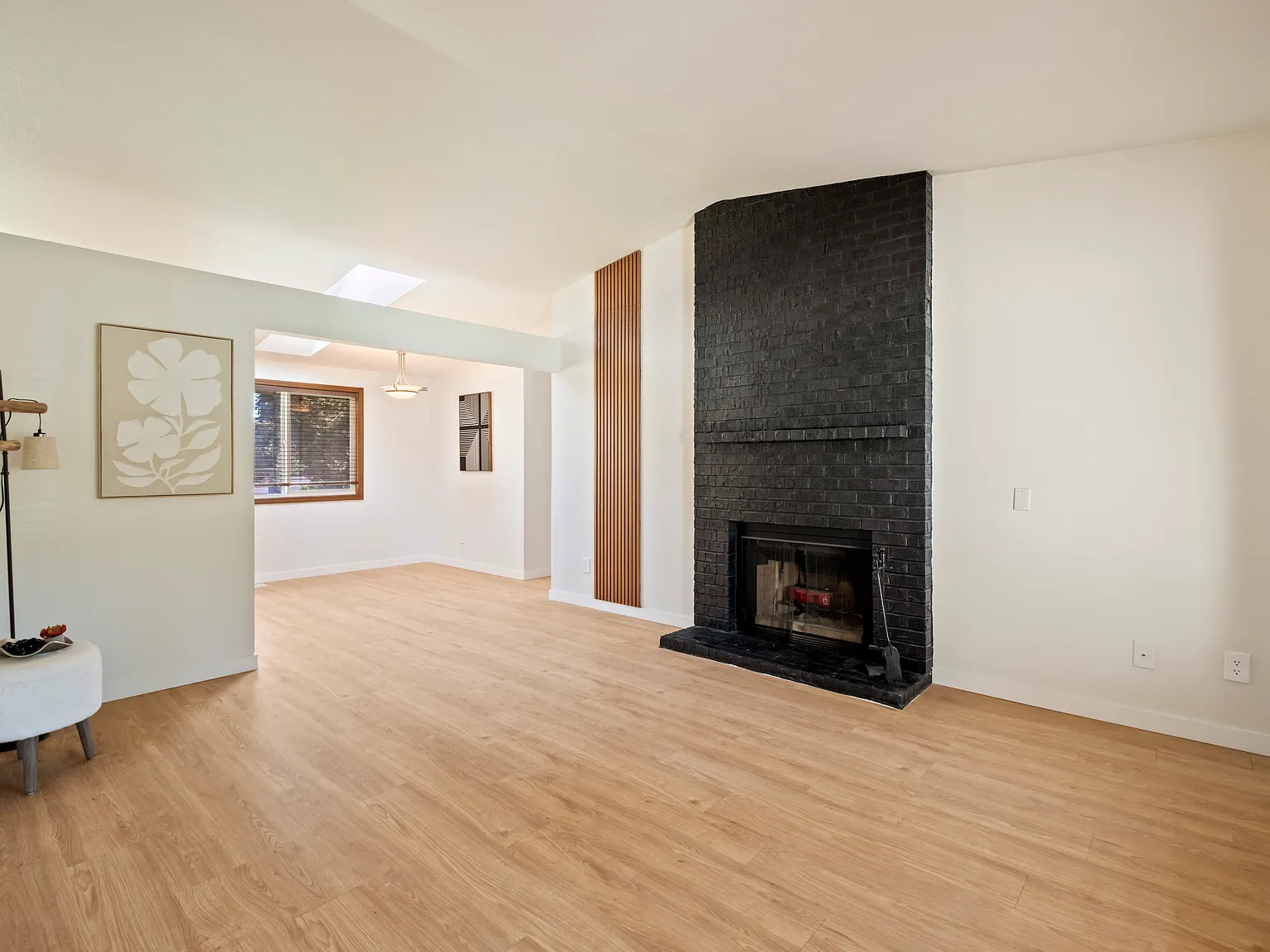 3 bed, 1276 sqft, $3,450 — Photo 4