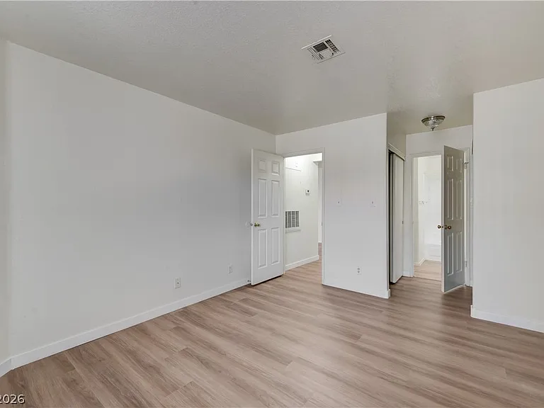 5018 S Rainbow Blvd #104 — Photo 17
