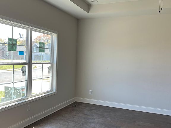 3rd image of 1155 County House Ln