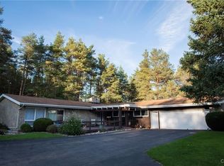 2368 Cemetery Rd, Fabius, NY 13063