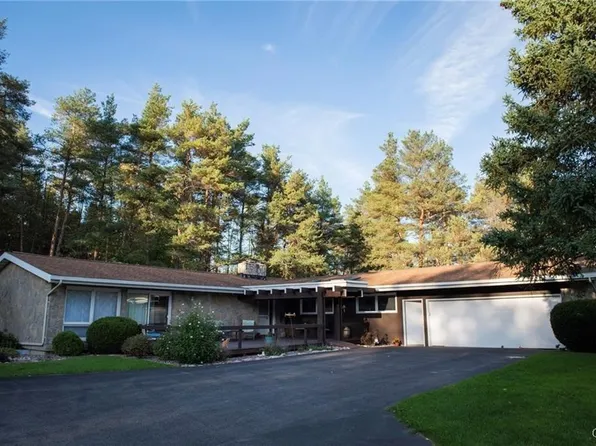 2368 Cemetery Rd, Fabius, NY 13063