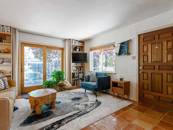 3rd image of 2553 Camino Cabestro