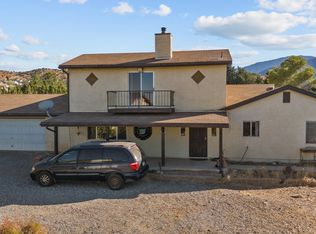 8676 Sky Line Dr, Pinon Hills, CA 92372