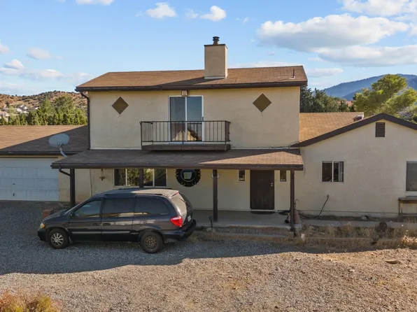 8676 Sky Line Dr, Pinon Hills, CA 92372