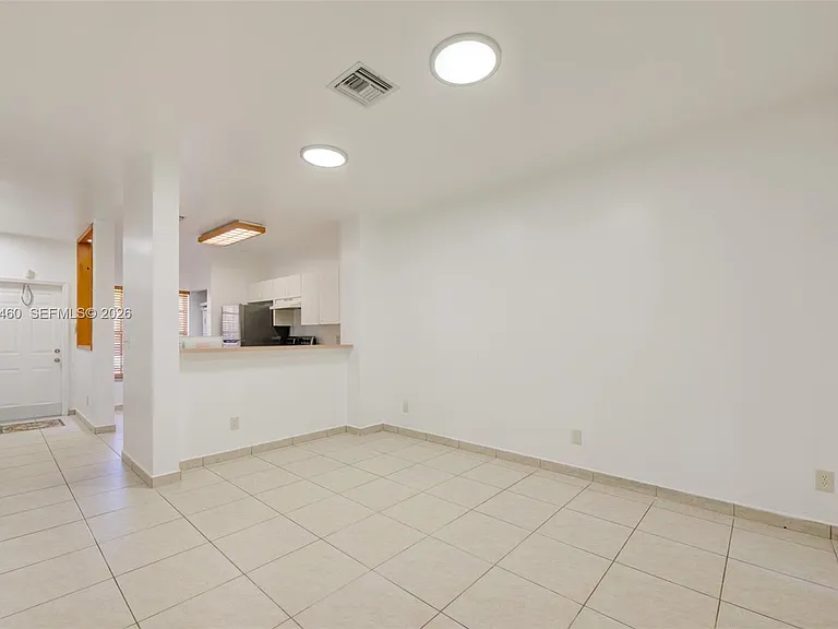 728 SW 122nd Ave #0 — Photo 9
