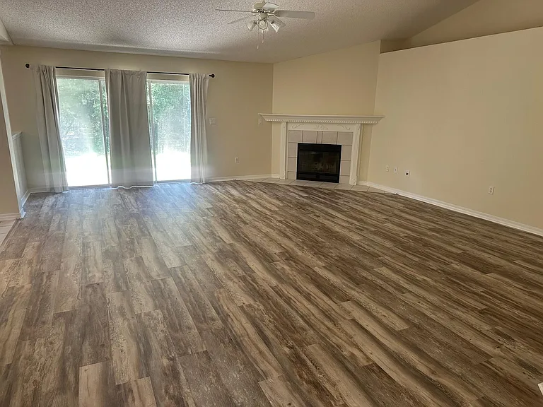 2308 Valley Pl — Photo 12