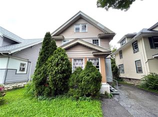 230 Bidwell Ter, Rochester, NY 14613